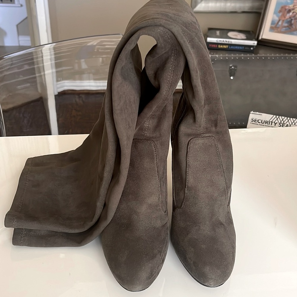 Aldo Over the Knee boots Size 9